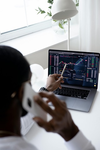 what is day trading