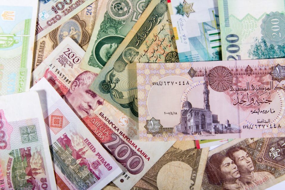 Bajaj Finance share price target